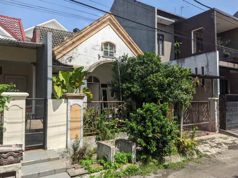 dijual rumah jl raya jatijajar tapos depok