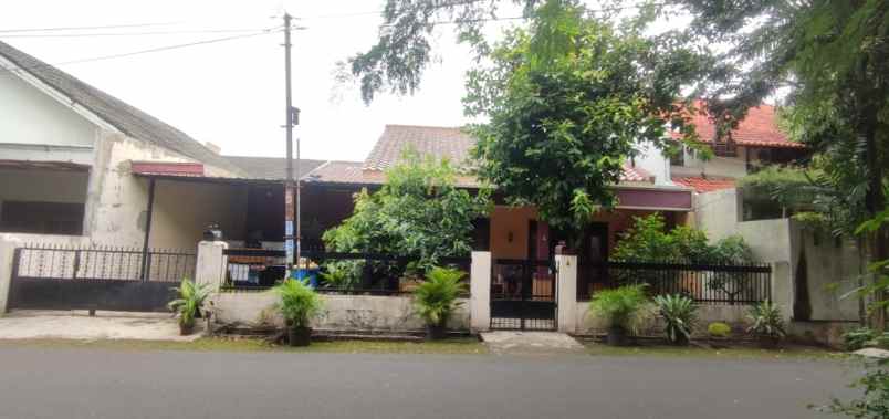 dijual rumah jl rc veteran raya bintaro