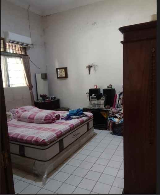 dijual rumah jl rc veteran raya bintaro