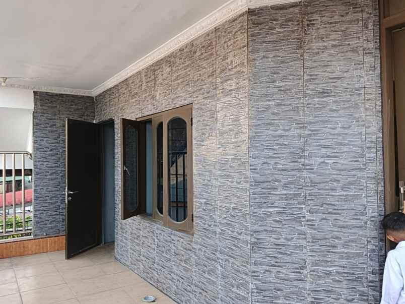 dijual rumah jl srikandi