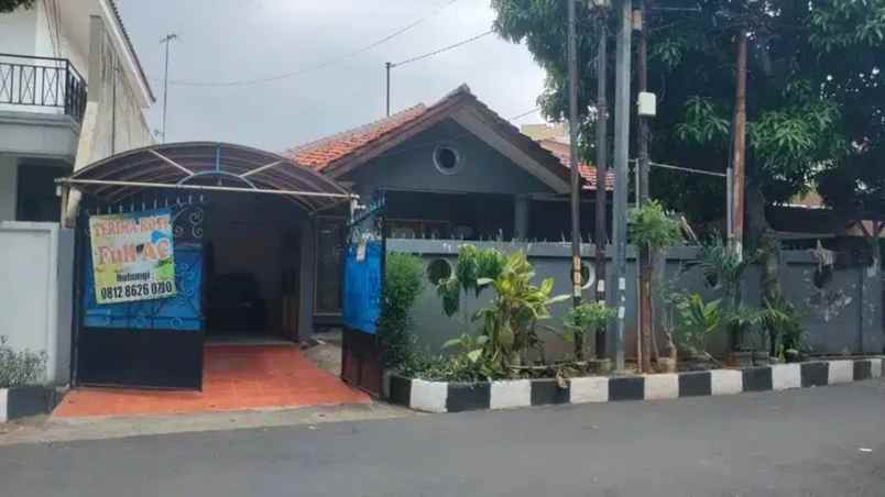 dijual rumah jl tanjung duren timur