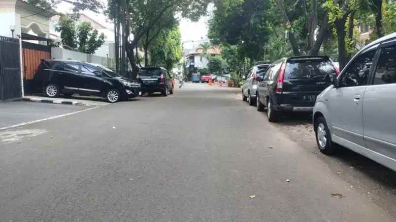 dijual rumah jl tanjung duren timur