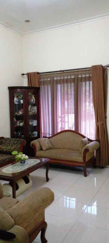 dijual rumah jl tanjungsari asri residence