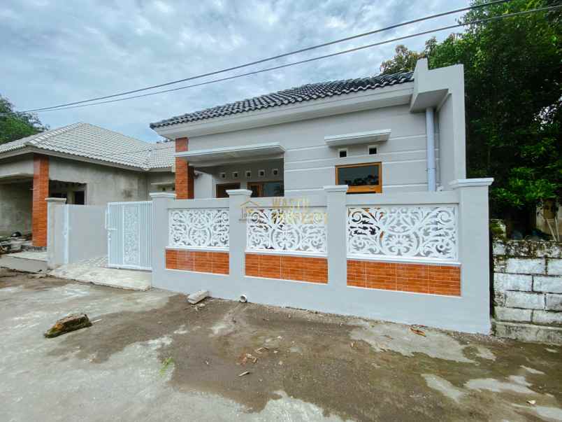 dijual rumah kalasan
