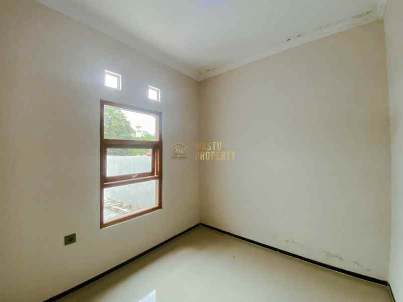 dijual rumah kalasan