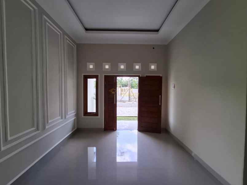 dijual rumah kalasan