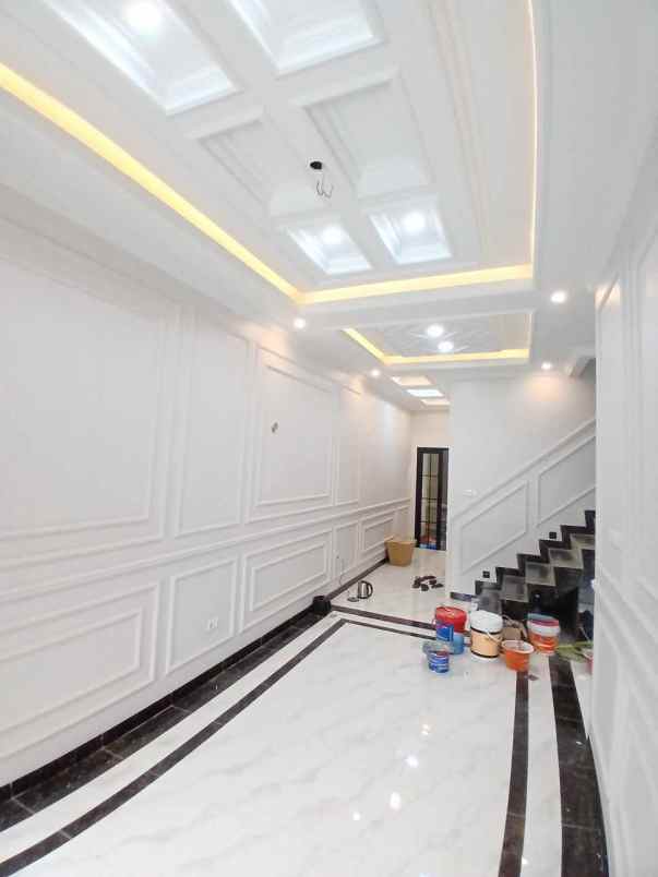 dijual rumah kali mulya