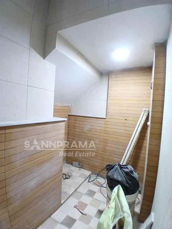 dijual rumah kalimulya