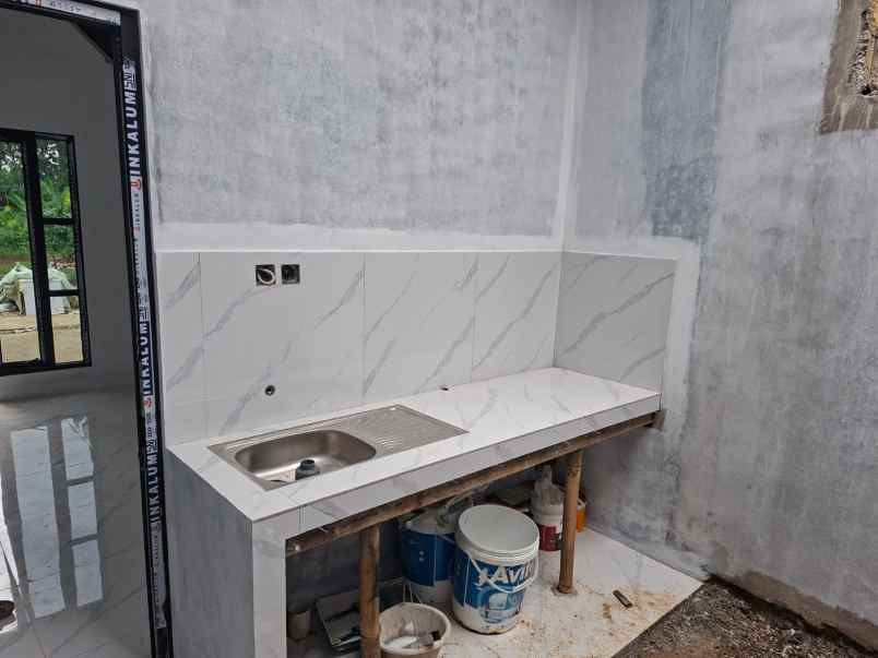 dijual rumah kalimulya