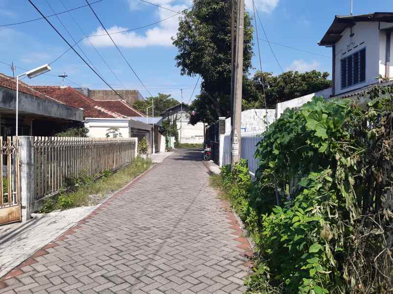 dijual rumah kaliwates