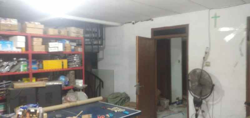 dijual rumah karang empat timur