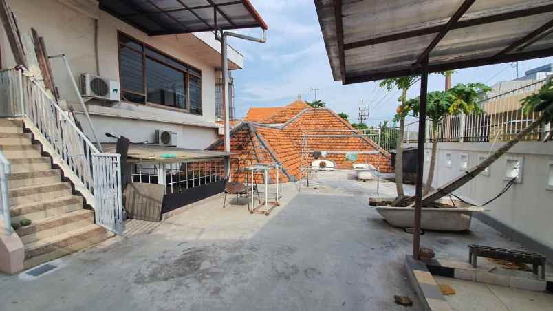 dijual rumah kawung