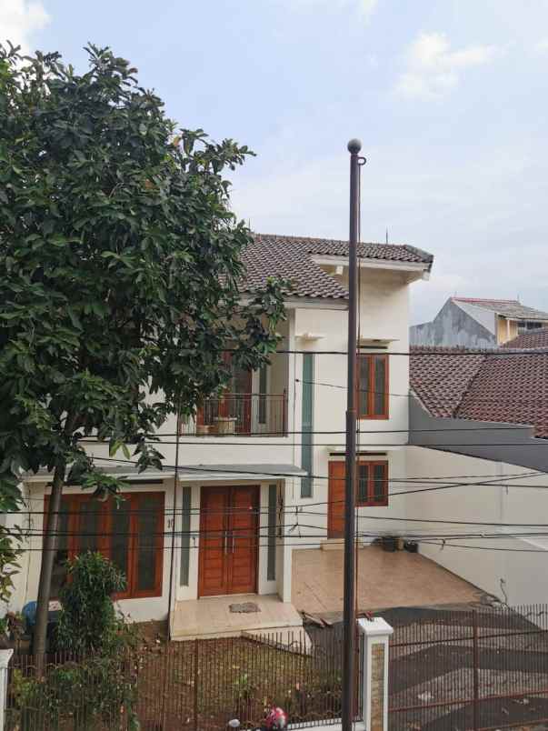 dijual rumah kebalen