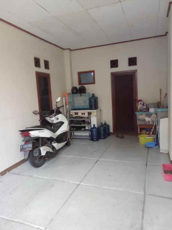 dijual rumah kelapa gading