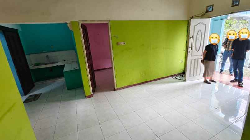 dijual rumah ketintang madya