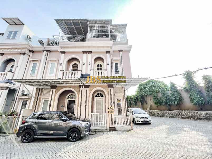 dijual rumah komplek cemara asri jalan