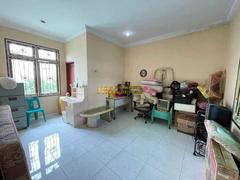 dijual rumah komplek villa makmur indah