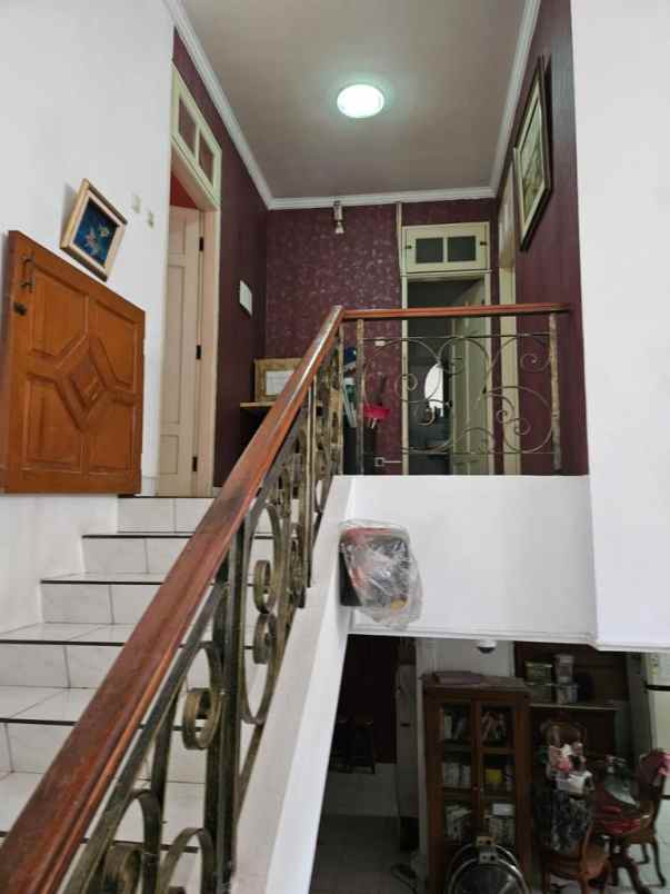 dijual rumah kota wisata cibubur