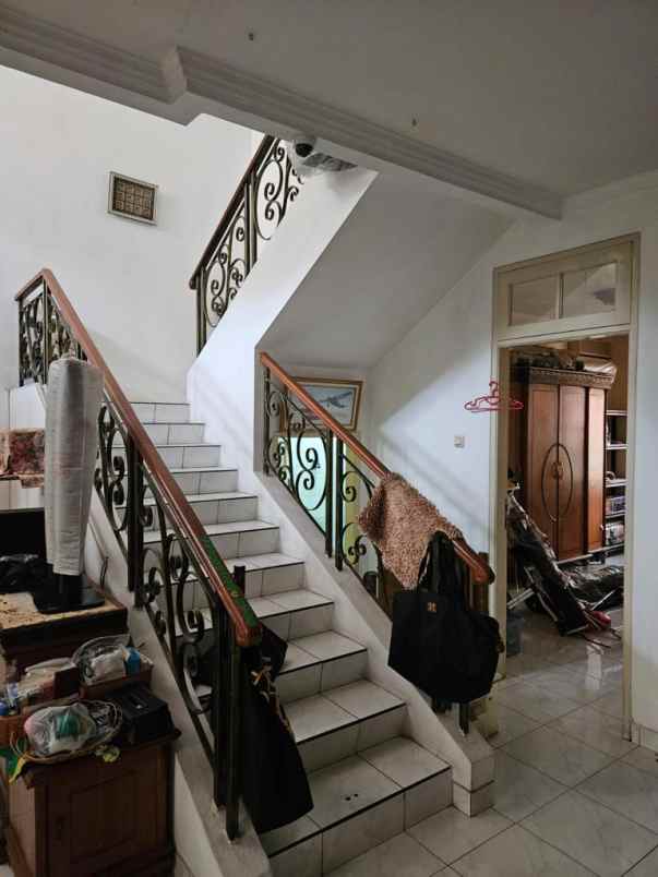 dijual rumah kota wisata cibubur