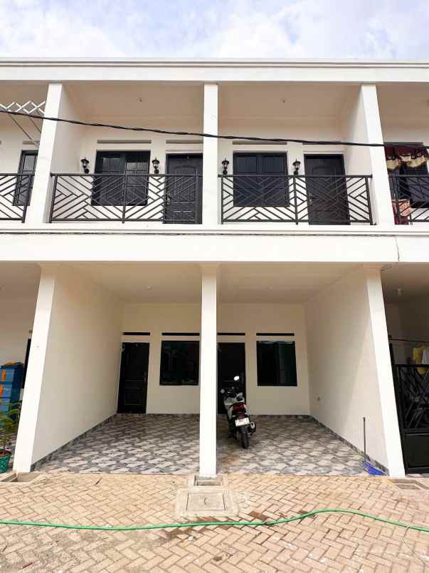 dijual rumah kp tengah kramatjati