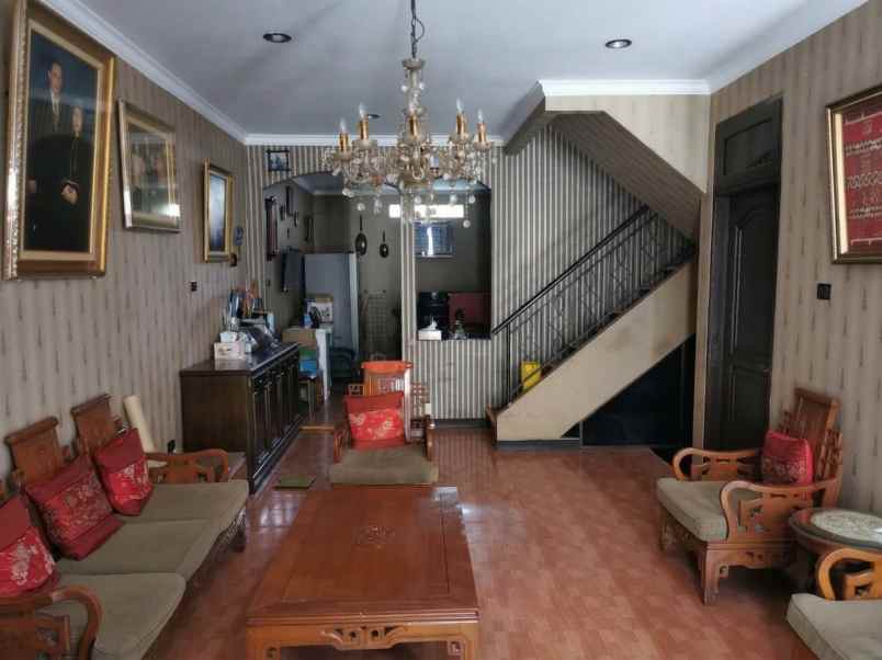 dijual rumah legenda wisata cibubur