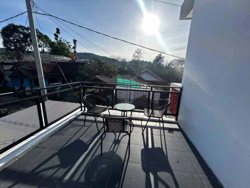 dijual rumah lembang