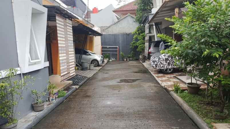 dijual rumah lln pkp ciracas jakarta timur