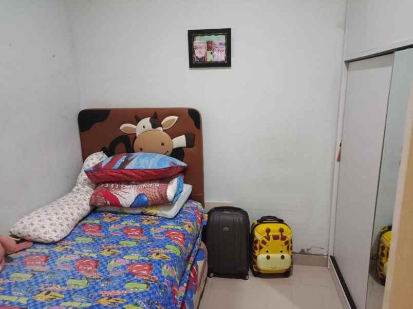 dijual rumah lln pkp ciracas jakarta timur