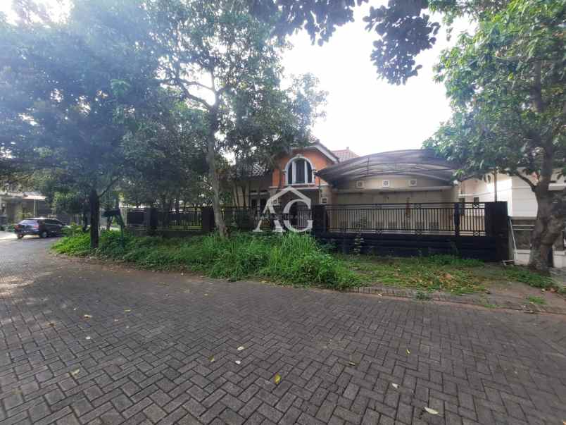 dijual rumah luas di tirtomoyo pakis malang