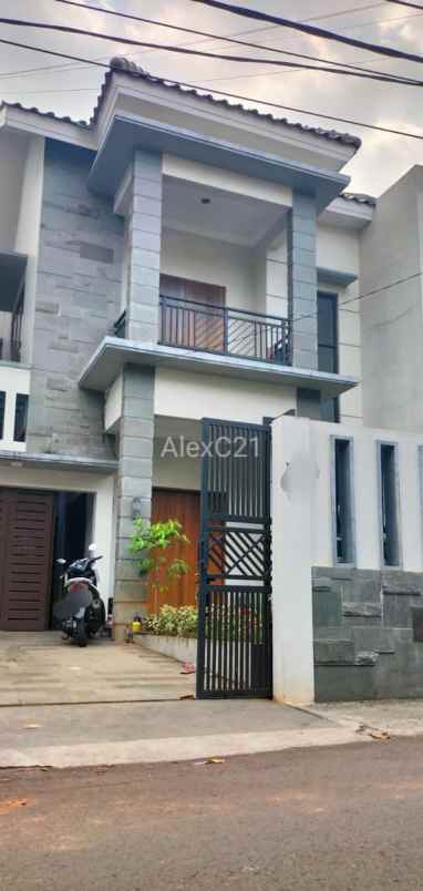 dijual rumah lux baru di pasar minggu jakarta selatan