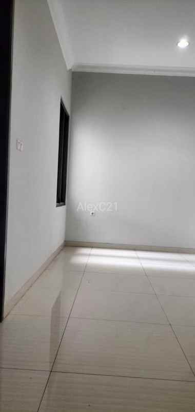 dijual rumah lux baru di pasar minggu jakarta selatan