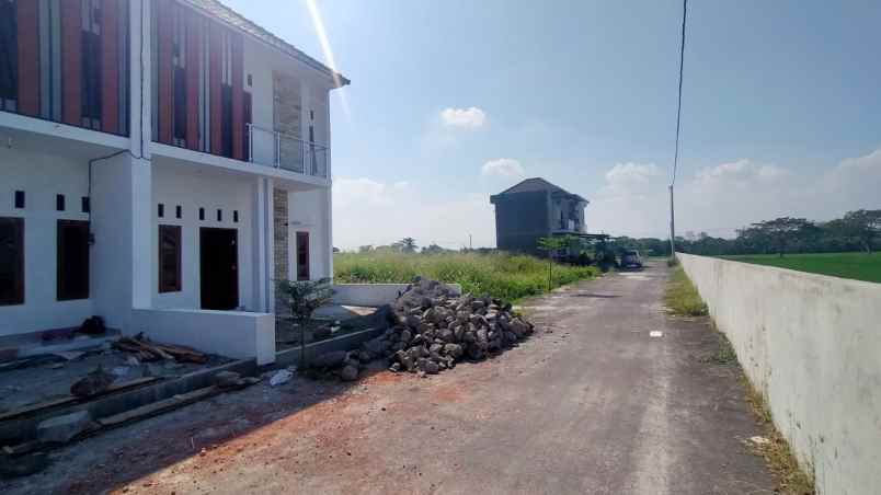 dijual rumah manang grogol sukoharjo