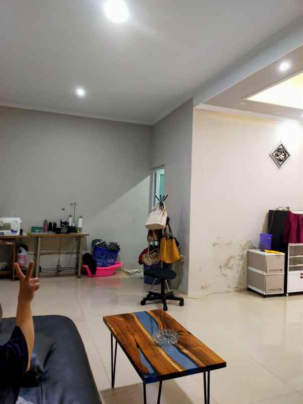 dijual rumah margaasih bandung kab