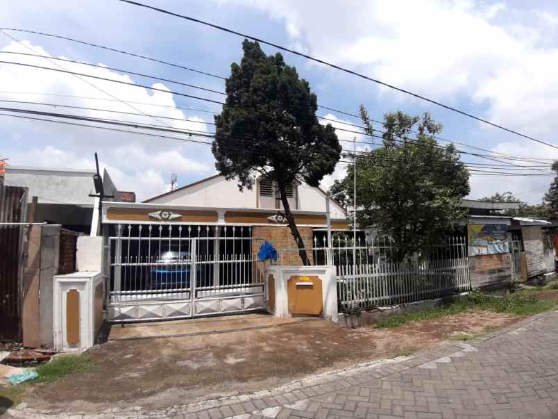 dijual rumah margorejo tangsi