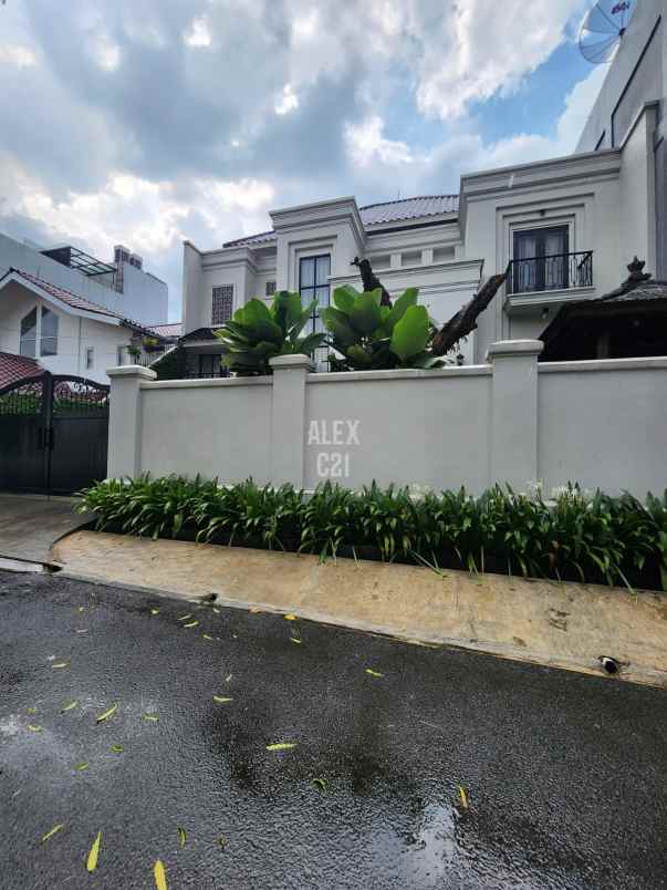 dijual rumah mewah di kebayoran baru jakarta selatan