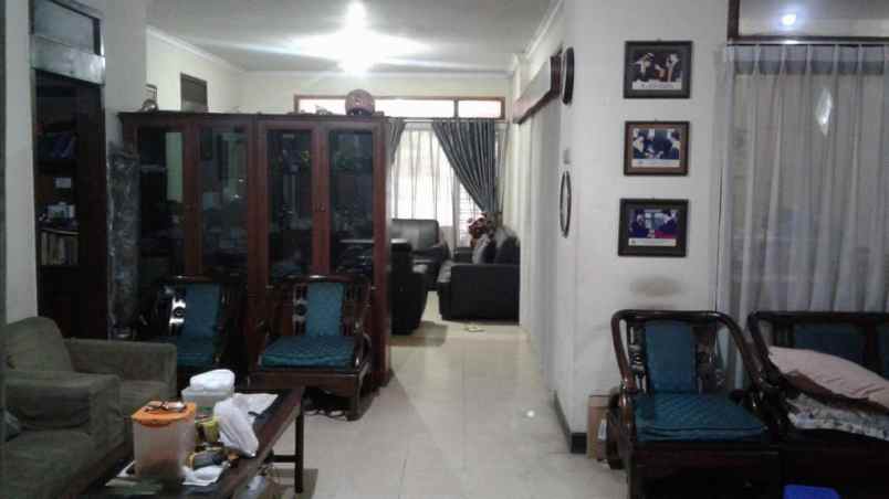 dijual rumah mochtoha bkr soekarnohatta