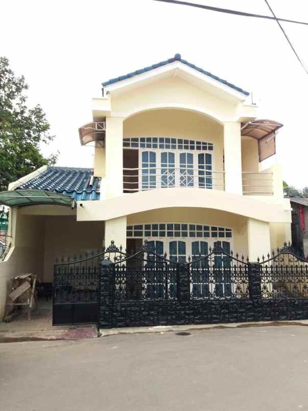 dijual rumah murah idaman di jakarta timur