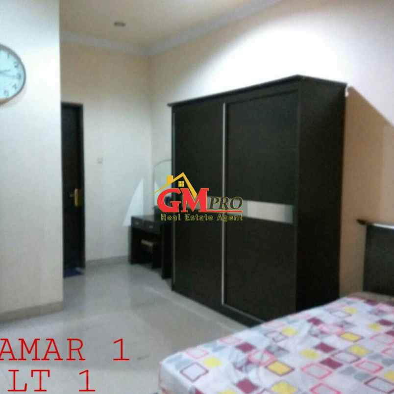 dijual rumah nyaman 2 lantai di antapani kota bandung