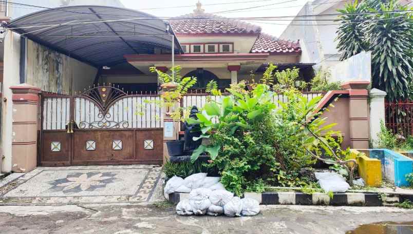 dijual rumah pagesangan