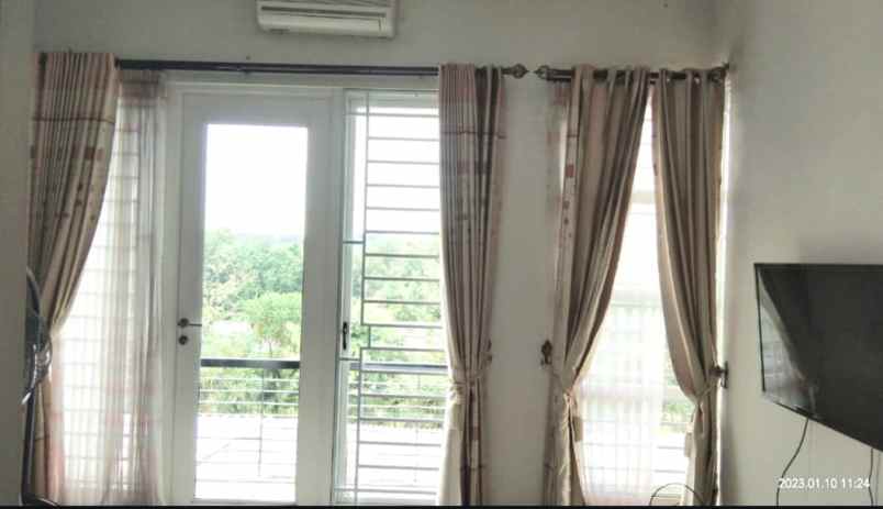 dijual rumah pakuwon city san antonio