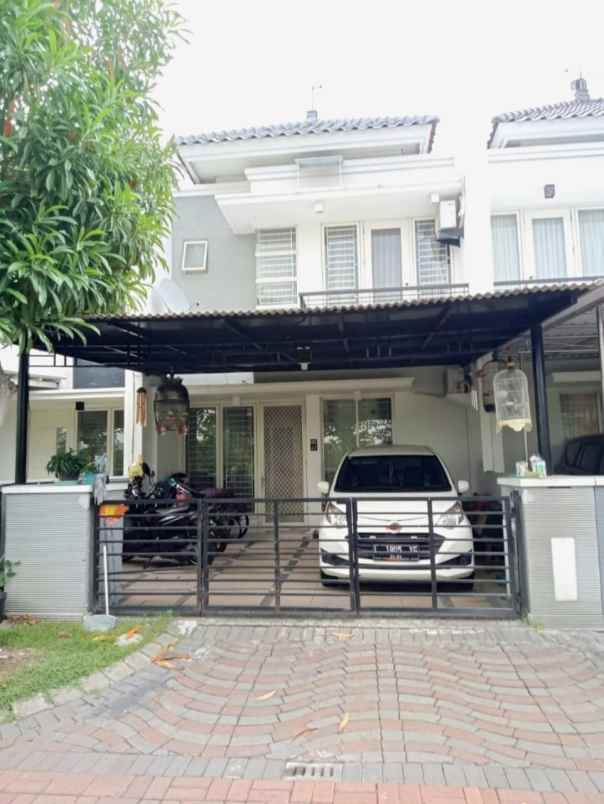 dijual rumah pakuwon city san antonio