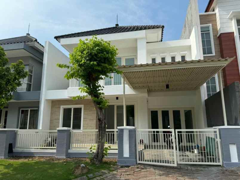 dijual rumah pakuwon city san antonio