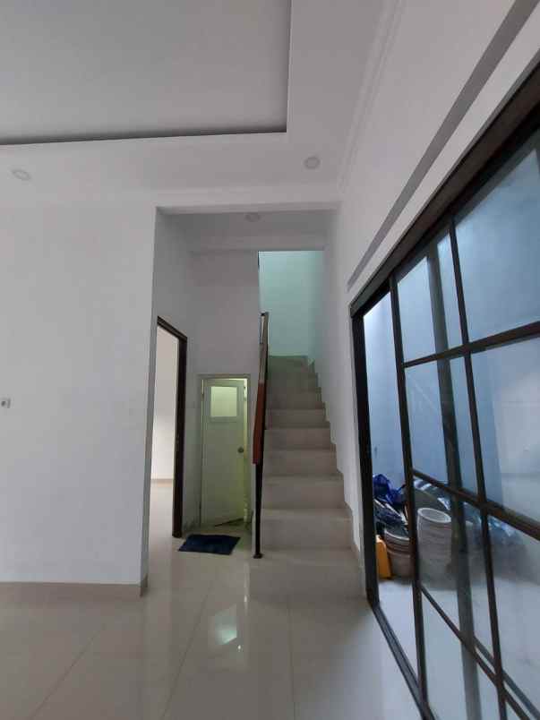 dijual rumah pamulang