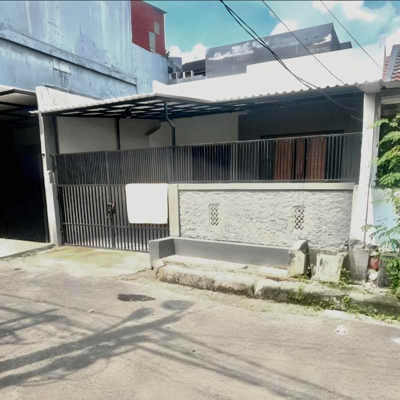 dijual rumah pamulang tangerang selatan