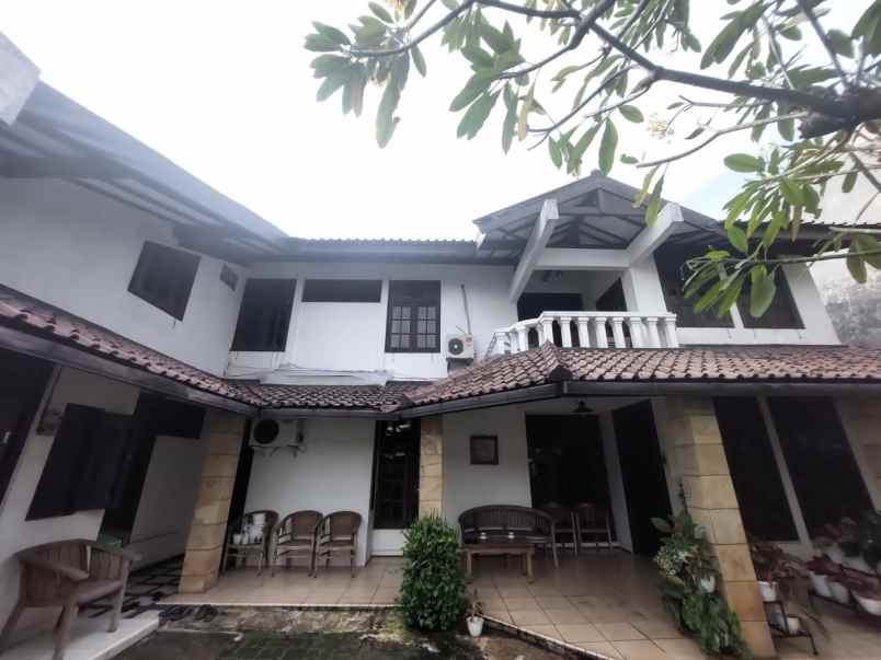 dijual rumah pancoran