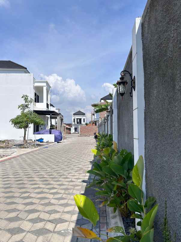 dijual rumah pedurungan semarang jawa