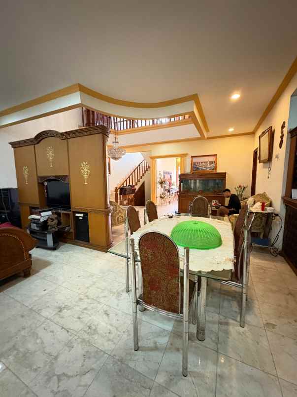 dijual rumah pejaten barat pasar minggu