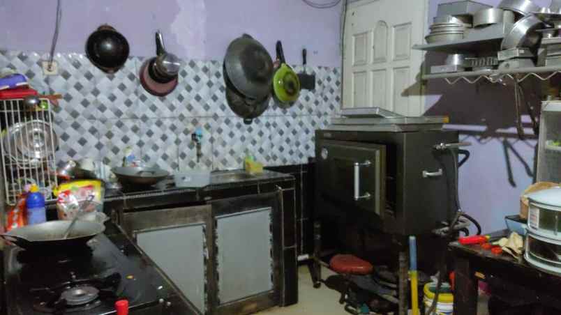 dijual rumah perigi