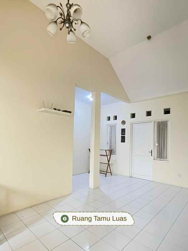 dijual rumah perum puri surya jaya