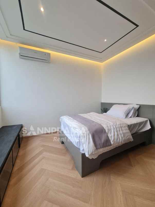 dijual rumah perumahan citra garden